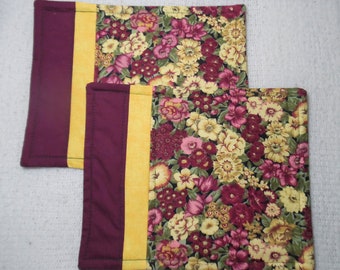 Reversible Mug Rugs (2) in Burgundy floral, Burgundy Holly  quilted