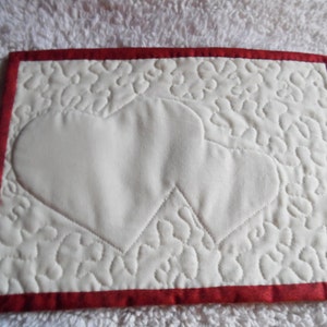 Valentine Mug Rug Love is in the Air cat image 3