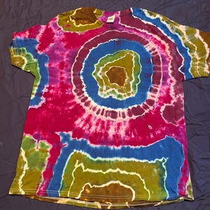 XL tie dye tee