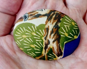 Japanese Vintage Kimono Fabric Brooch wagara