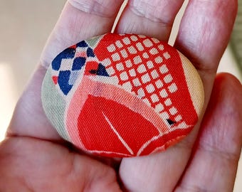 Japanese Vintage Kimono Fabric Brooch wagara