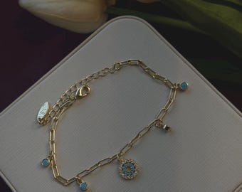 Pulsera de ojo malvado de oro con piedras azules, cadena turca Nazar, regalo minimalista para ella