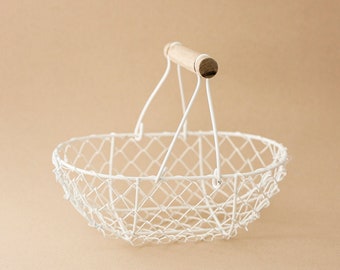 IMPERFECT • White Flower Girl Basket | Wire Flower Girl Basket | Petite Metal Basket | Wire Pail | Small Metal Basket