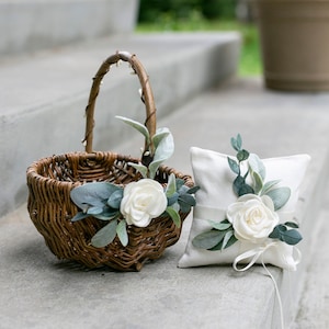 Flower Girl Basket and Ring Bearer Pillow Set | Willow Wedding Basket | Flower girl Set | Boho Flower Girl | Petal Toss Basket & Ring Pillow