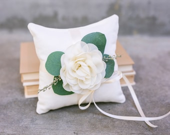 Ring Bearer Pillow | Decorative Ring Pillow | Linen-look Ivory Ring Pillow | Eucalyptus Wedding | Ivory Floral | Garden Wedding Ring Pillow