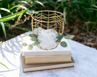 Champagne Gold Flower Girl Basket: Modern Wedding Decor