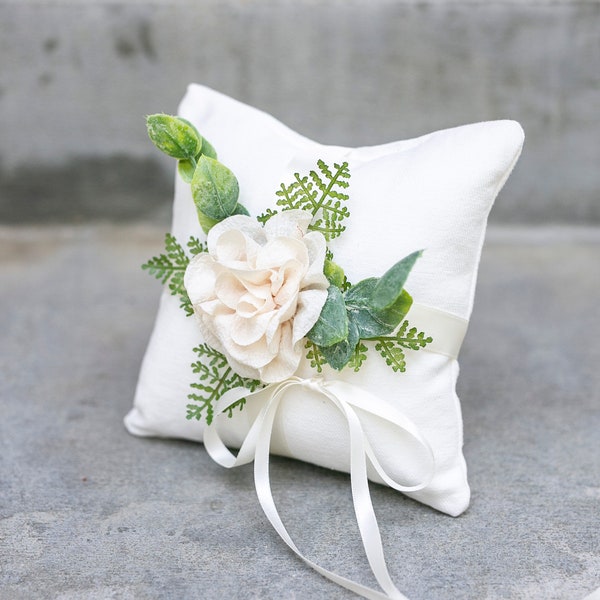 Ring Bearer Pillow | Rustic Wedding Ring Pillow | Ivory Linen-look Wedding Ring Display | Floral Pillow | Greenery Pillow | Ring Cushion
