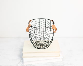 Imperfect Black Wire Flower Girl Basket: Petite Metal Pail