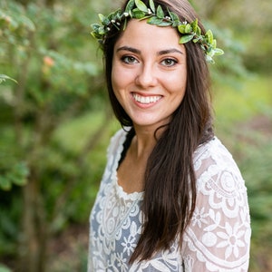 Green Leaf Crown Boudoir, Bridal Shower Hair Piece Simple Flower Crown Boho Wedding Halo Bridesmaid or Wedding Gift Sage Leaf image 2