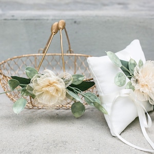 Champagne Gold Metallic Flower Girl Basket | Golden Wedding or Gift Basket | Modern Decorated Flower Girl Basket | Gold Glam Wedding Decor