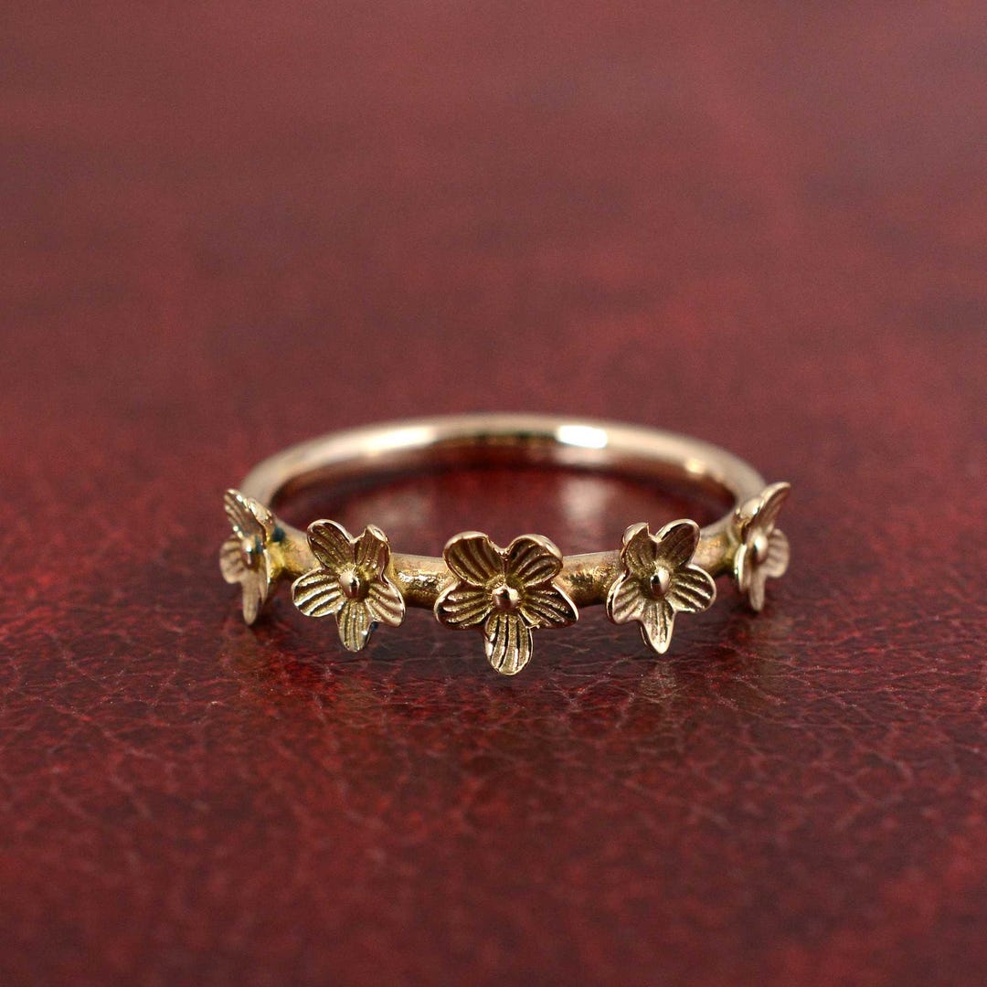 Gold Flower Band Ring – Dainty Floral Jewelry, Adjustable Boho Flower ...