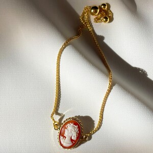 Handmade classic Italian Cameo Bracelet, Minimalist Shell Cameo Jewelry image 7