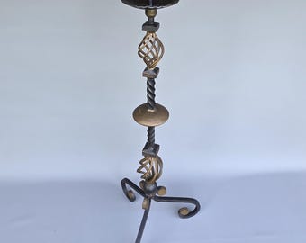 Twisted wrought iron floor candle stand ++