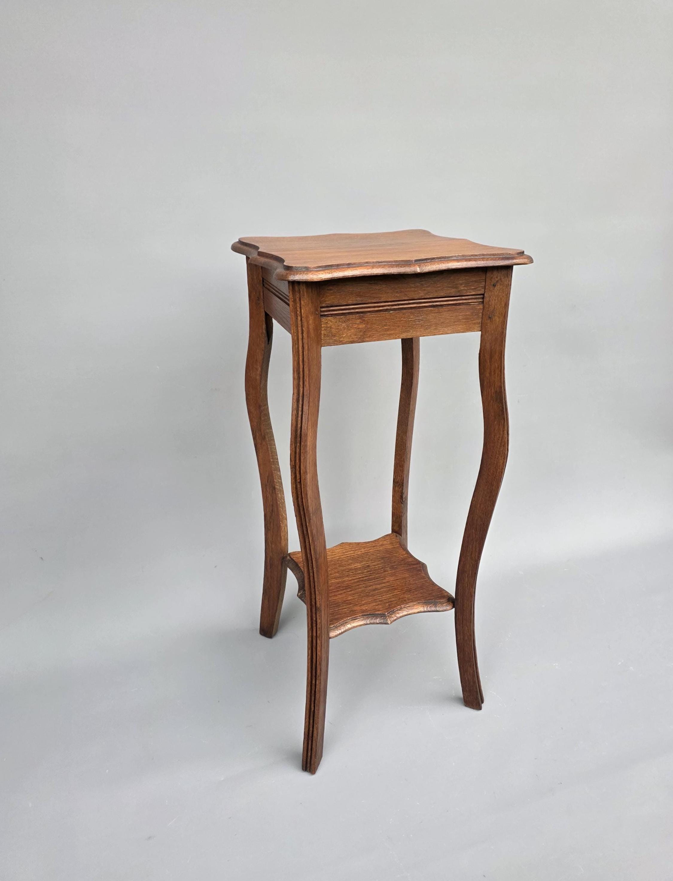 フランス アンティーク Oak Side Table テーブル チェア Elegant Antique French Oak Side Table / Plant Stand, Art Nouveau