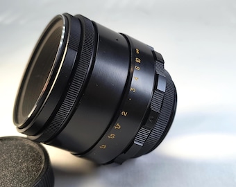 Helios-44-2 58mm F2 Vintage Soviet Lens, M42 Mount
