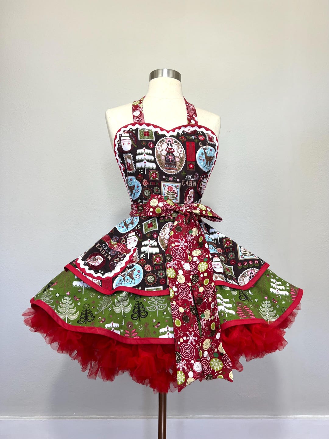 Vintage Christmas Holiday Plaid Tartan Apron Dress