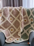 Chunky Daisy Throw Crochet Pattern | PDF Crochet Blanket Pattern | Beginner-Friendly Daisy Granny Square Throw product logo