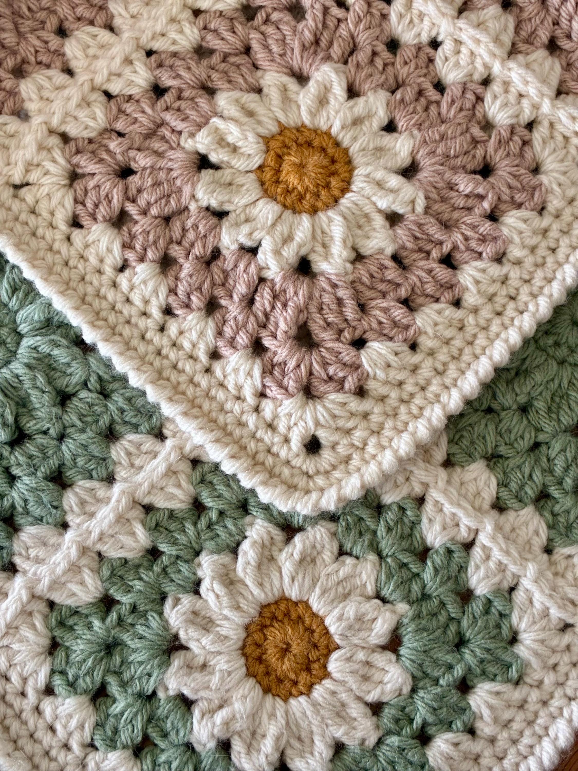 Daisy Granny Square - Etsy