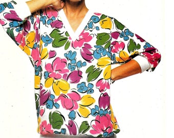 Loose Fitting Sweatshirt Sewing Pattern Dropped Shoulders V Neck 3/4 Sleeves Oversized 1980s Butterick See & Sew 5646 XS S M