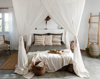 Rectangular cotton bed canopy for large King Size bed or Californian King bed – Sanggah Quadra with 4 doors, luxury handmade canopy