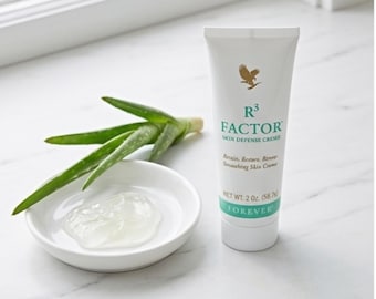 Forever R3 Factor Skin Defense Creme AHA Exfoliante Aloe Vera Colágeno Vitamina A E