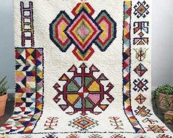 Marokański dywan Beni Ourain – ręcznie tkany wełniany dywan plemienny Berberów – kolorowy dywan w stylu boho
