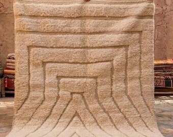 Marokkanischer Teppich nach Maß – Beiger Berberteppich, handgeknüpfter Shaggy-Wollteppich für das Wohnzimmer