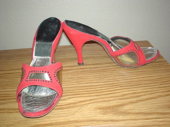 Red Suede Springolators 6.5 N Peek a Boo Vinyl Ins