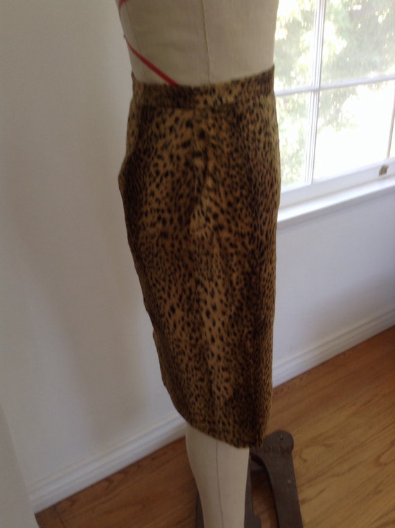 Highest Quality faux Fur Leopard Pencil Skirt w-26 - image 2