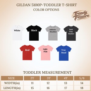 Pode incluir: Imagem de camisetas para crian&ccedil;as pequenas em v&aacute;rias cores: branco, preto, cinza mesclado, cinza escuro mesclado, vermelho, rosa claro e azul royal. Uma tabela de tamanhos mostra as medidas em polegadas, com largura de 11 a 14 polegadas.