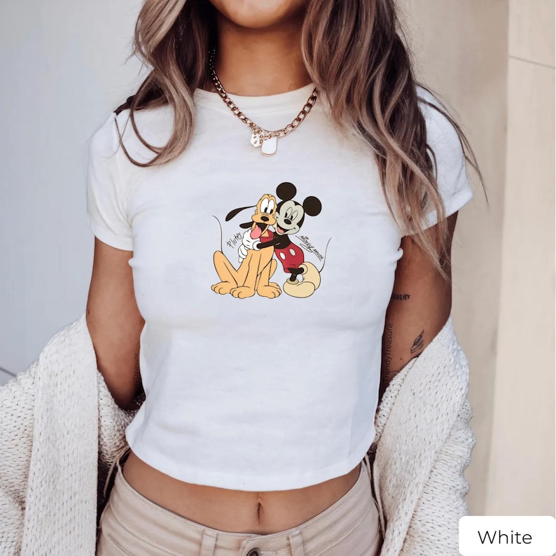 Puede incluir: Un juego de tres tazas de cer&aacute;mica con un acabado moteado y mate. Las tazas son de color crema, gris claro y gris oscuro. Cada taza tiene un dise&ntilde;o simple y minimalista y un asa redondeada.