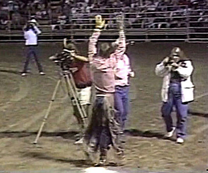 Lane Frost, 2-handed Wave, Final Challenge of the Champions, Spanish ...