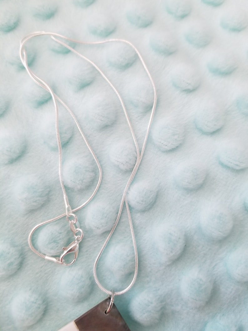 square shell necklace