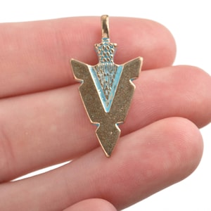 10 ARROWHEAD Charm Pendants, light gold metal with blue green verdigris patina, paint wash arrow head charm, 31x16mm, chs3227