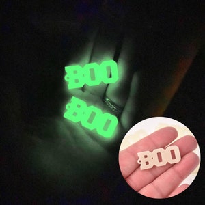 BOO Glow in the Dark Charms, Halloween Glowing Pendants, Spooky! chs8256