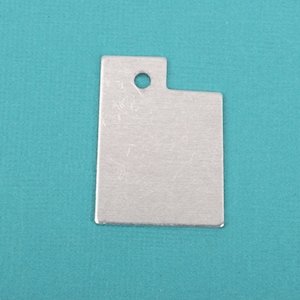 10 ALUMINUM UTAH STATE Stamping Blanks, Shape of State, Design Metal Stamping Blanks, 36x26mm, 18 gauge, msb0317