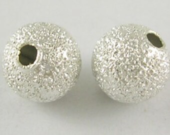 40 Silver Stardust Metal Round Beads  6mm . bme0267