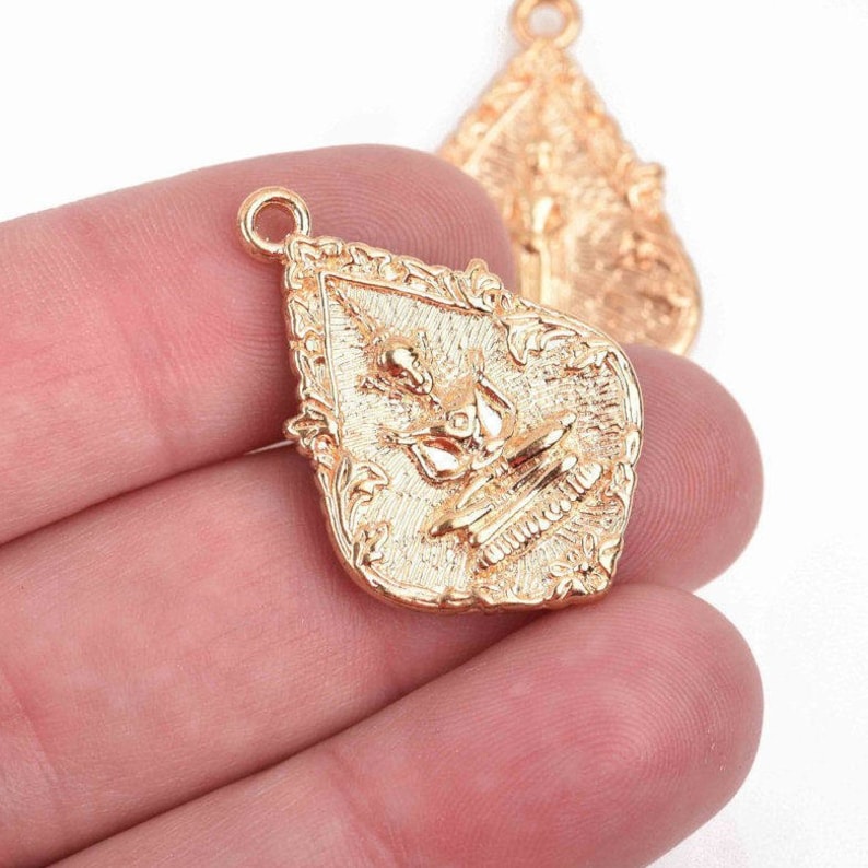 5 Thai Buddha Charm Pendants Light Gold Metal Religious Icon - Buddhist Charms And Pendants 5 Thai Buddha Charm Pendants Light Gold Metal Religious Icon - Buddhist Charms And Pendants