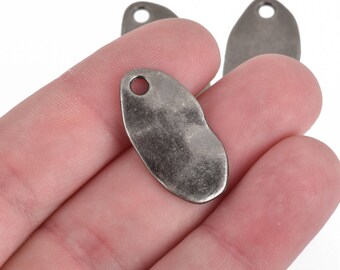10 Gunmetal Drop Charms, Hammered Wavy Oval, 27mm, chs3839