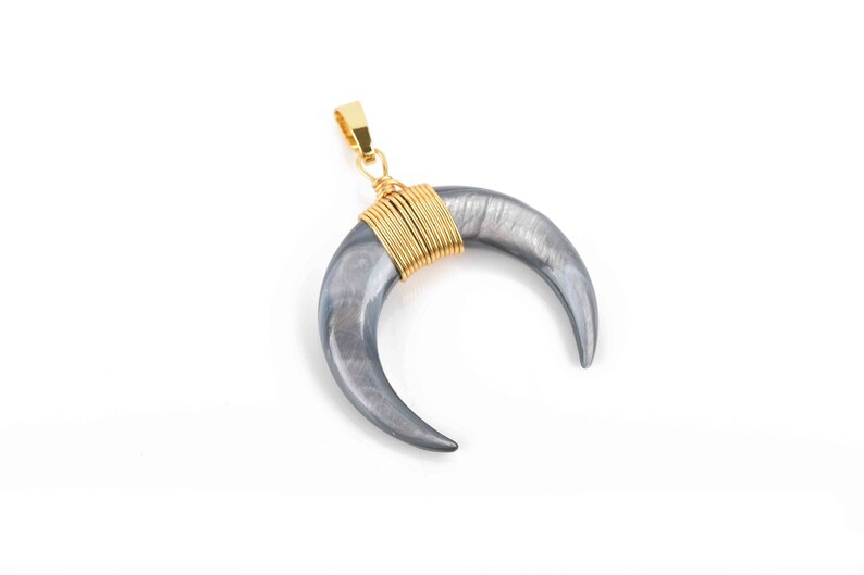 Gold Wire Wrap Denim Blue Double Horn Charm Pendant Crescent Horn Dyed Mother-of-Pearl Shell 35mm chs3037 Upside Down Moon 1-38