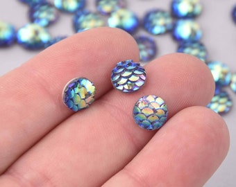 8mm MERMAID FISH SCALE Cabochons, Round Resin Metallic, dark blue iridescent, 50 pieces cab0689