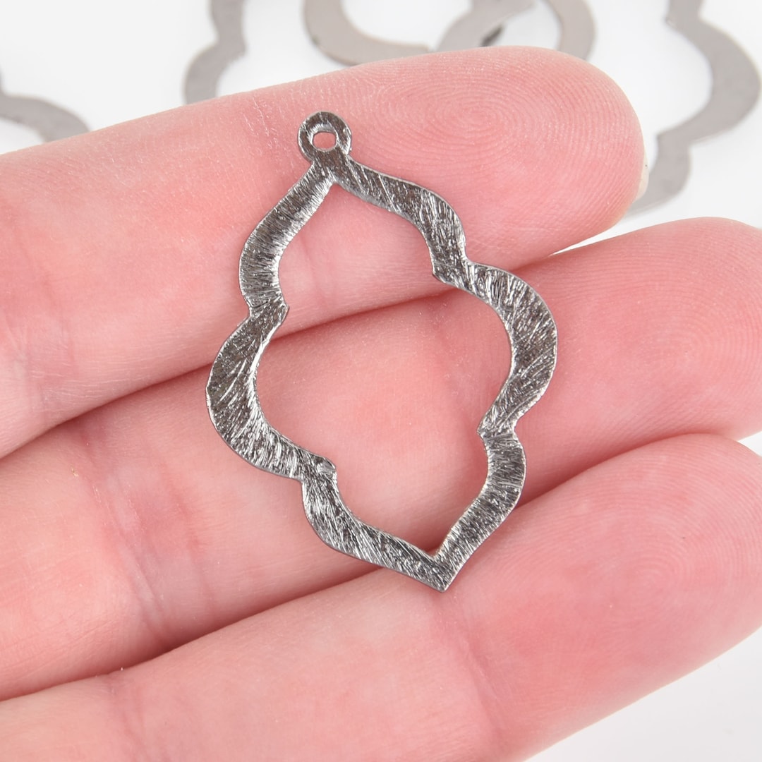 4 Gunmetal Clover Charms Flower Brushed Texture 34mm Chs5705 - Etsy
