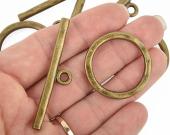 Bronze Toggle Clasps, large hammered metal, fcl0282