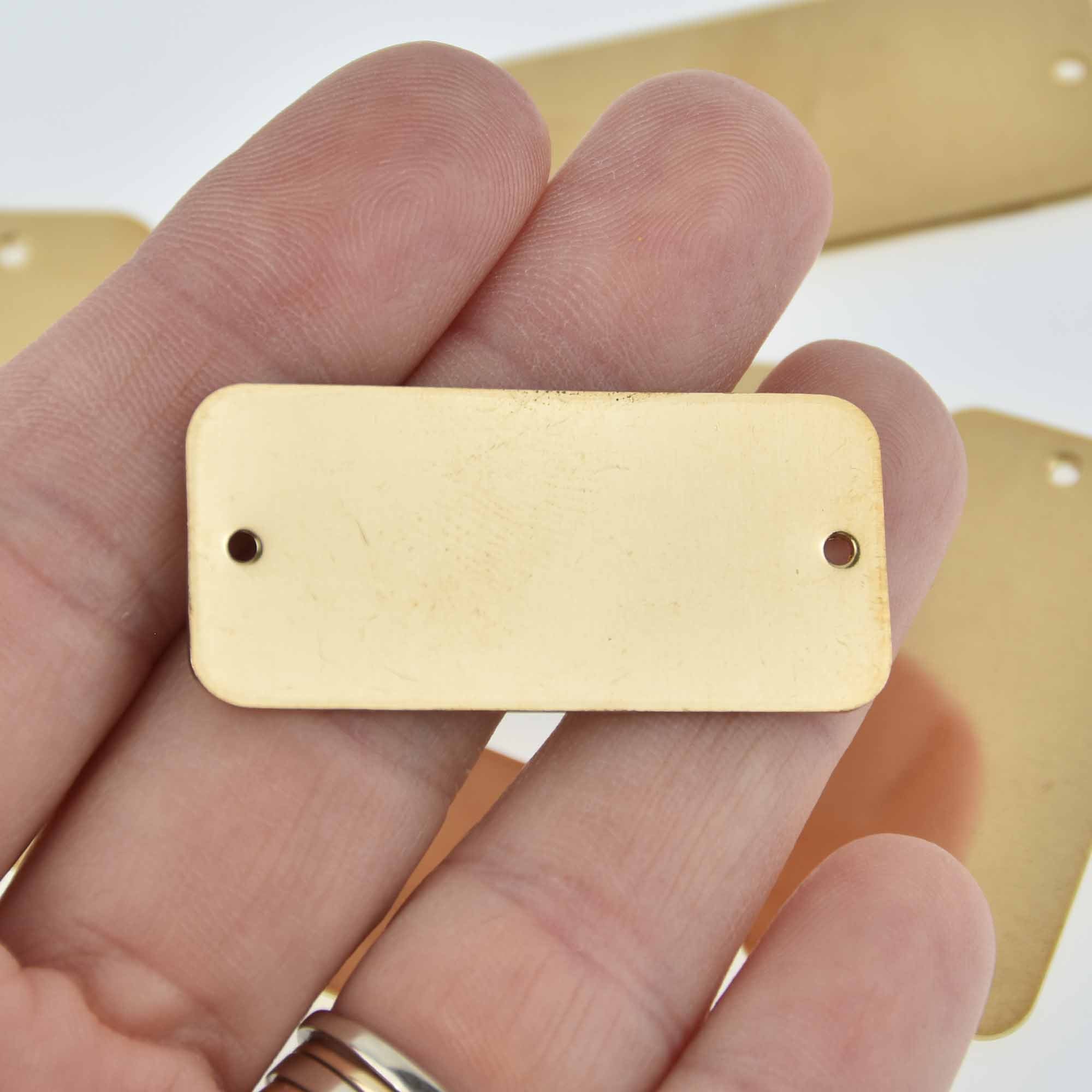  150 Pcs 1 Inch Solid Brass Tags for Stamping, Round Golden  Blank Brass Tag with Hole for Pets, Plants, Valve, Keys, Doors : Arts,  Crafts & Sewing