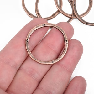 5 Copper Hammered Rings, Circle Washer Connector Links, Hammered Metal Charms, 32mm, chc0090