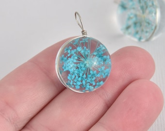2 Glass Dried Flower Globe charms Turquoise Blue real flowers 20mm chs6659