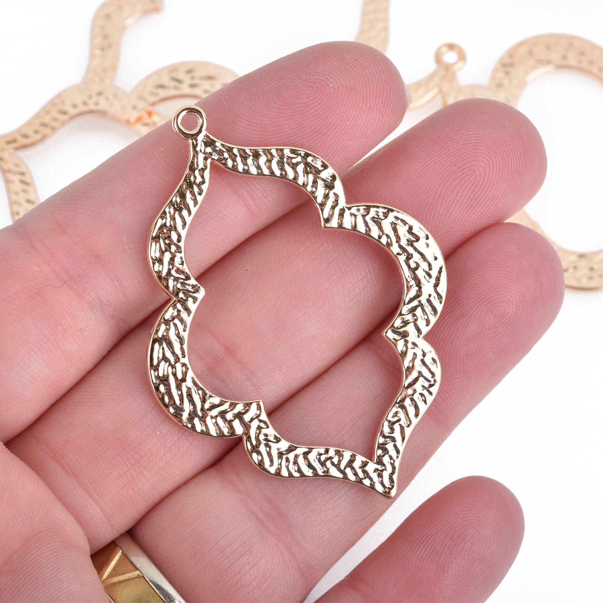 5 LIGHT GOLD Open Clover Pendant Charms, 53mm, chs3988 - Etsy