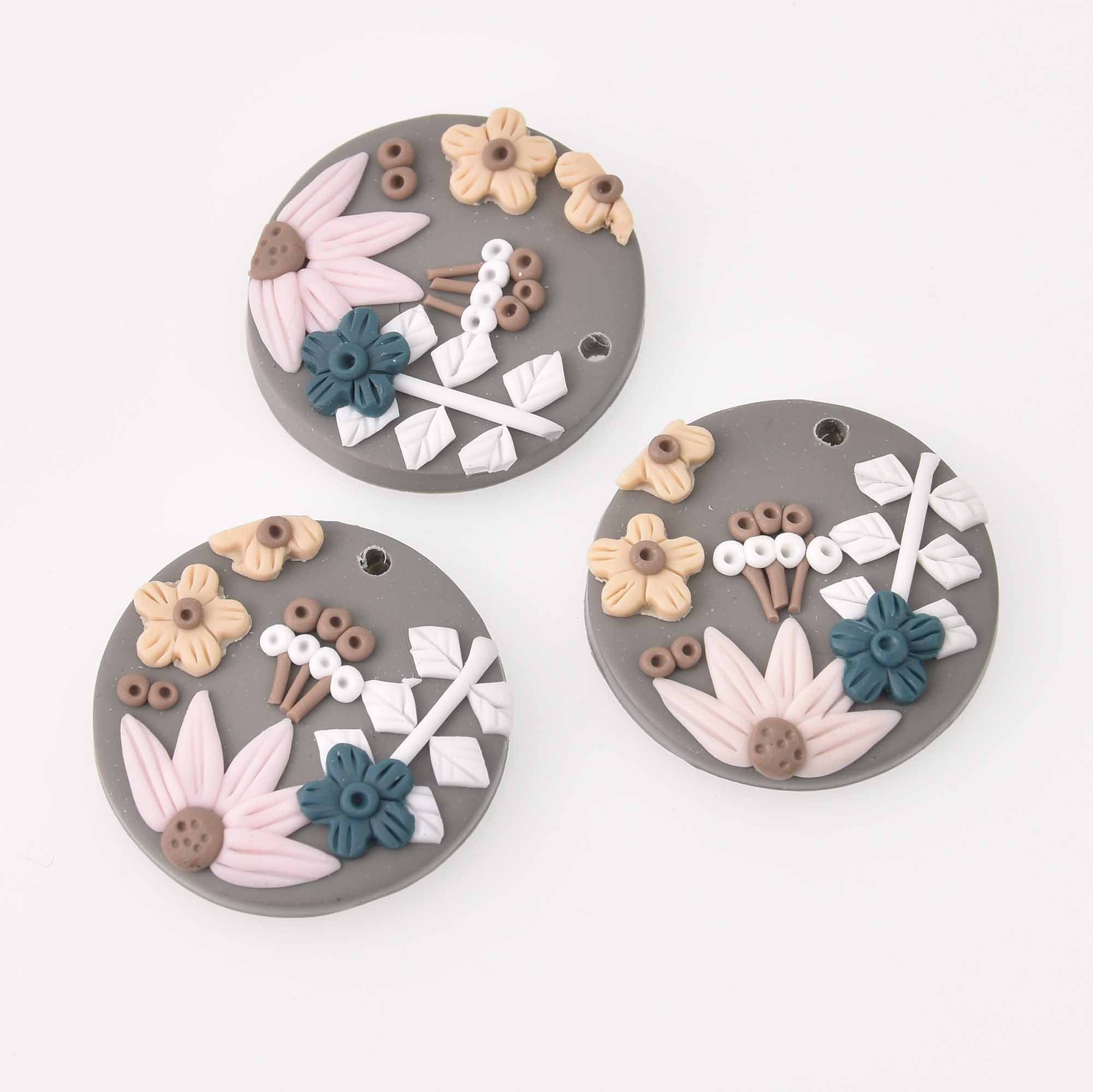 2 Flower Charms, Polymer Clay, 35mm, Chs7763 - Etsy