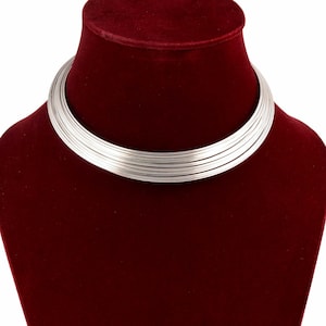 Minimalist Wire Choker, Adjustable Gift neckless.