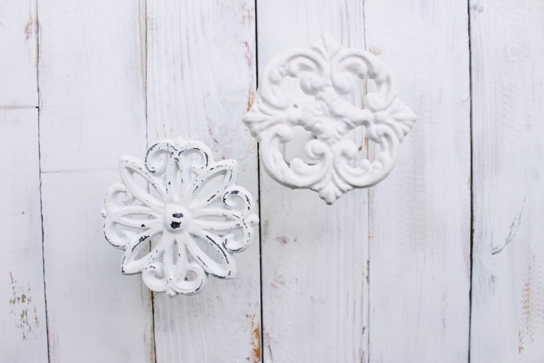 Two Metal Curtain Tie Backs Curtain Tiebacks Curtain Etsy